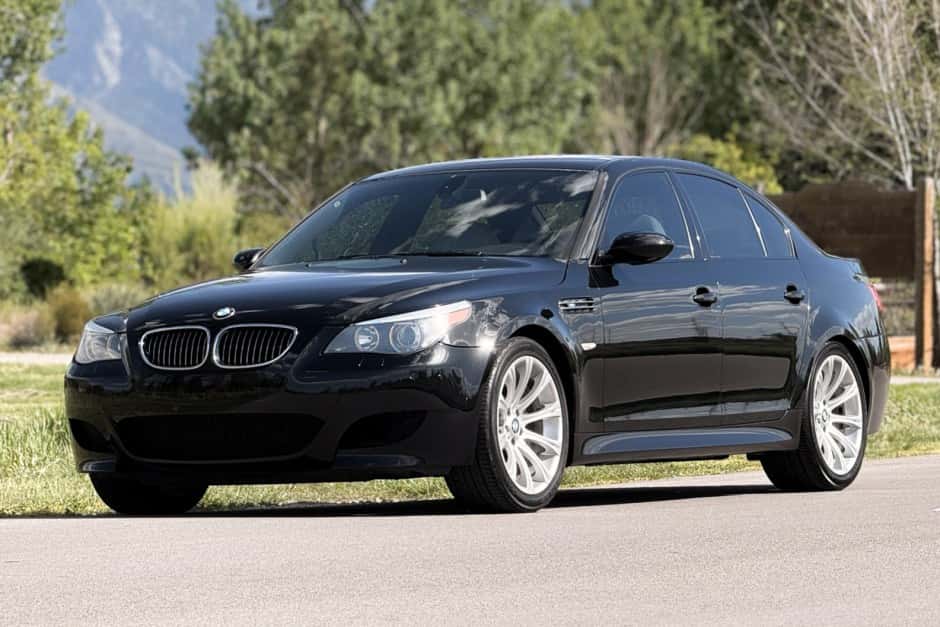 2006 BMW E60 M5 sold for $22,222