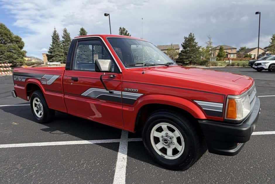 1986 Mazda Pickup sold for $12,690