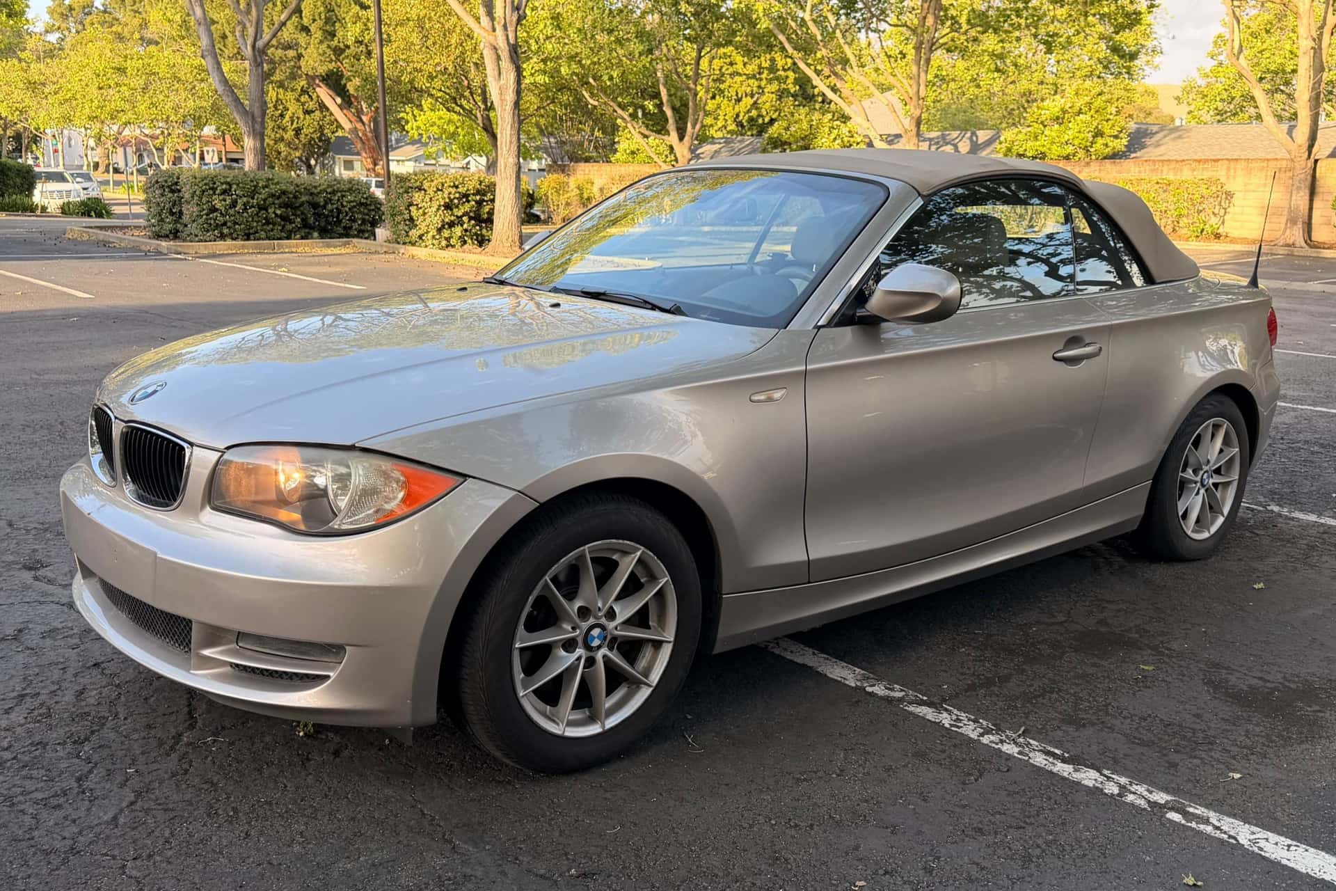 2011 BMW 1 Series sold for $4,800