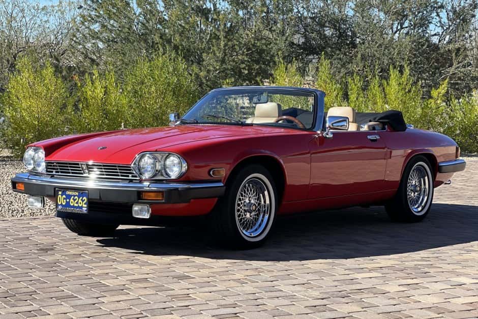 1990 Jaguar XJS sold for $25,000