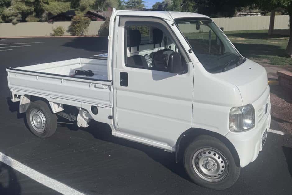 2000 Honda Acty sold for $7,500