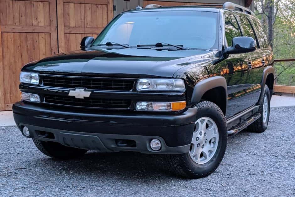 2003 Chevrolet Tahoe GMT800 sold for $19,769