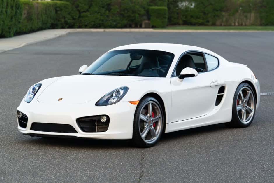 2014 Porsche 981 Cayman sold for $71,500