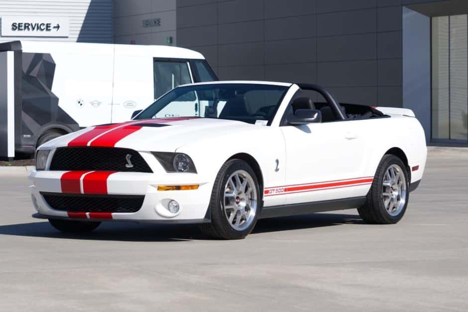 2009 Ford S197 Shelby Mustang sold for $40,500