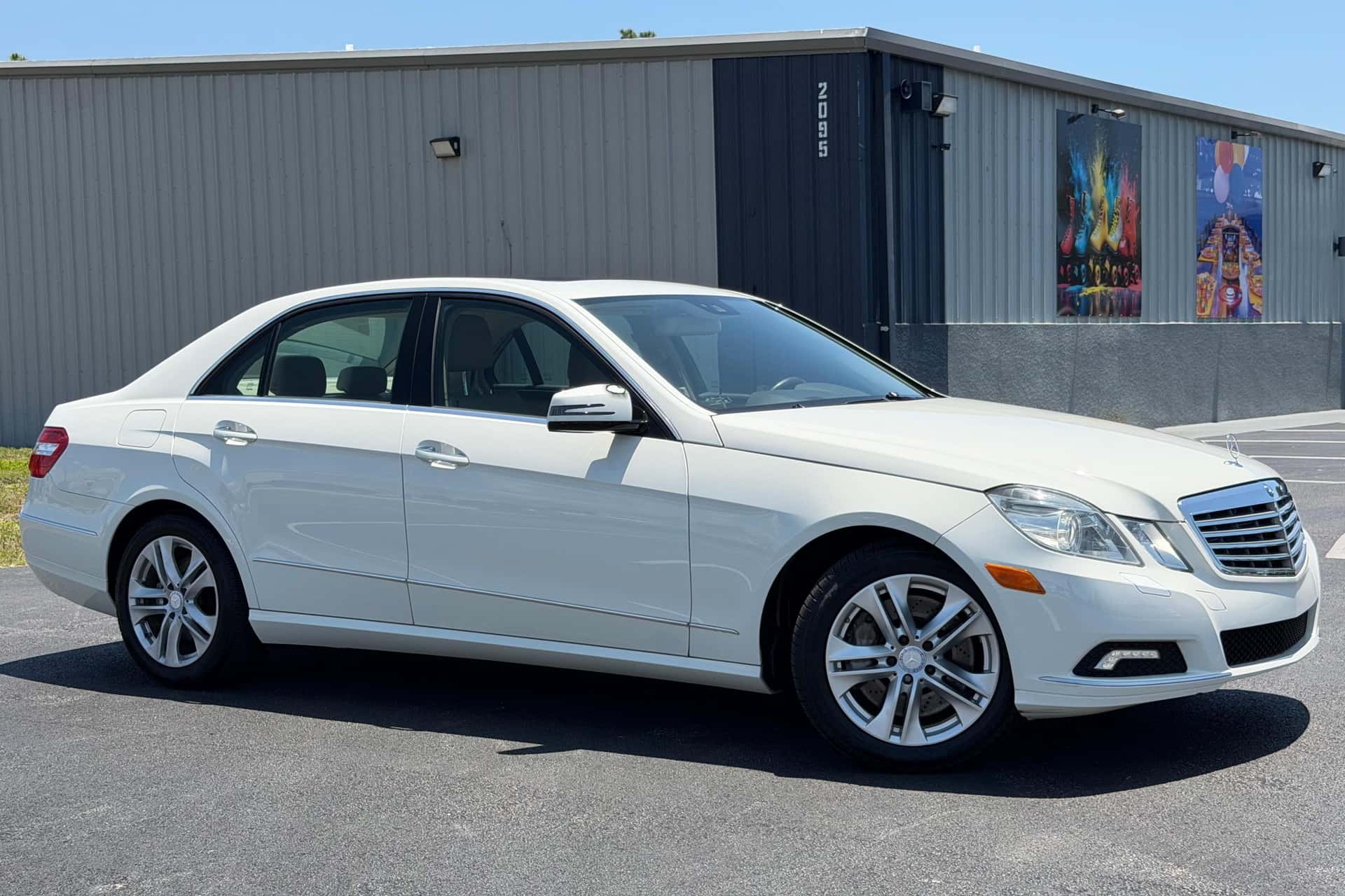 2010 Mercedes-Benz E-Class sold for $11,200