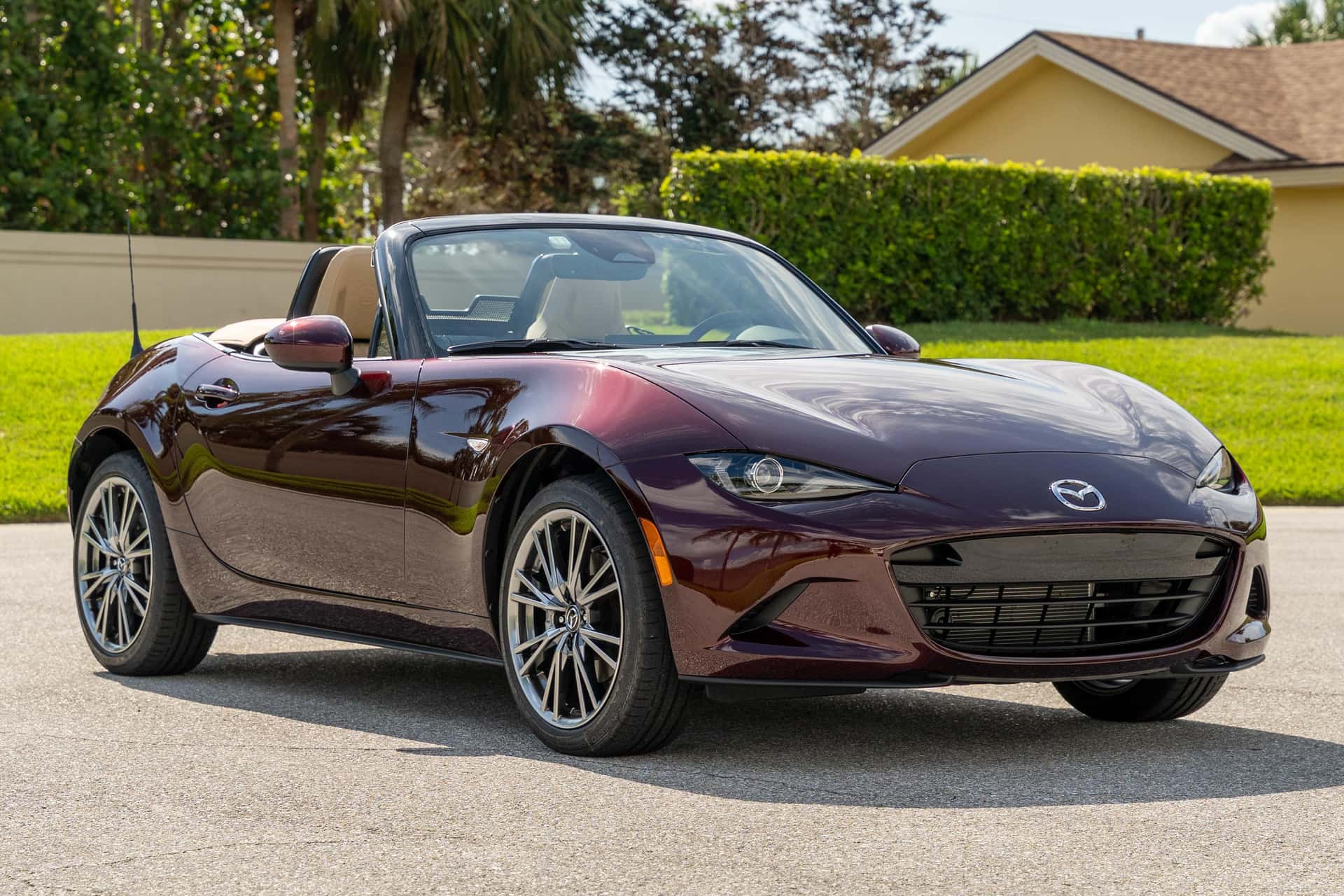 2025 Mazda ND Miata sold for $40,500
