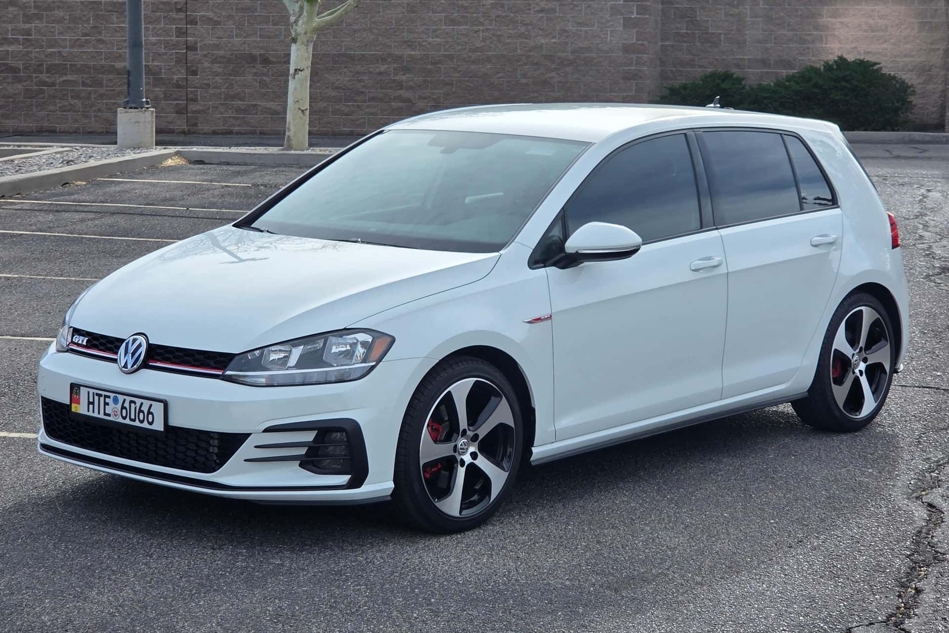 2018 Volkswagen Mk7 GTI sold for $22,754