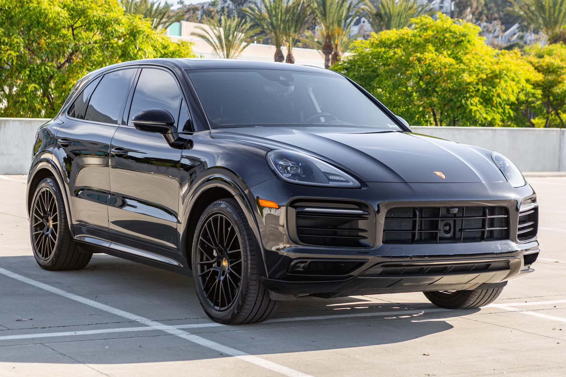 2021 Porsche Cayenne sold for $52,500