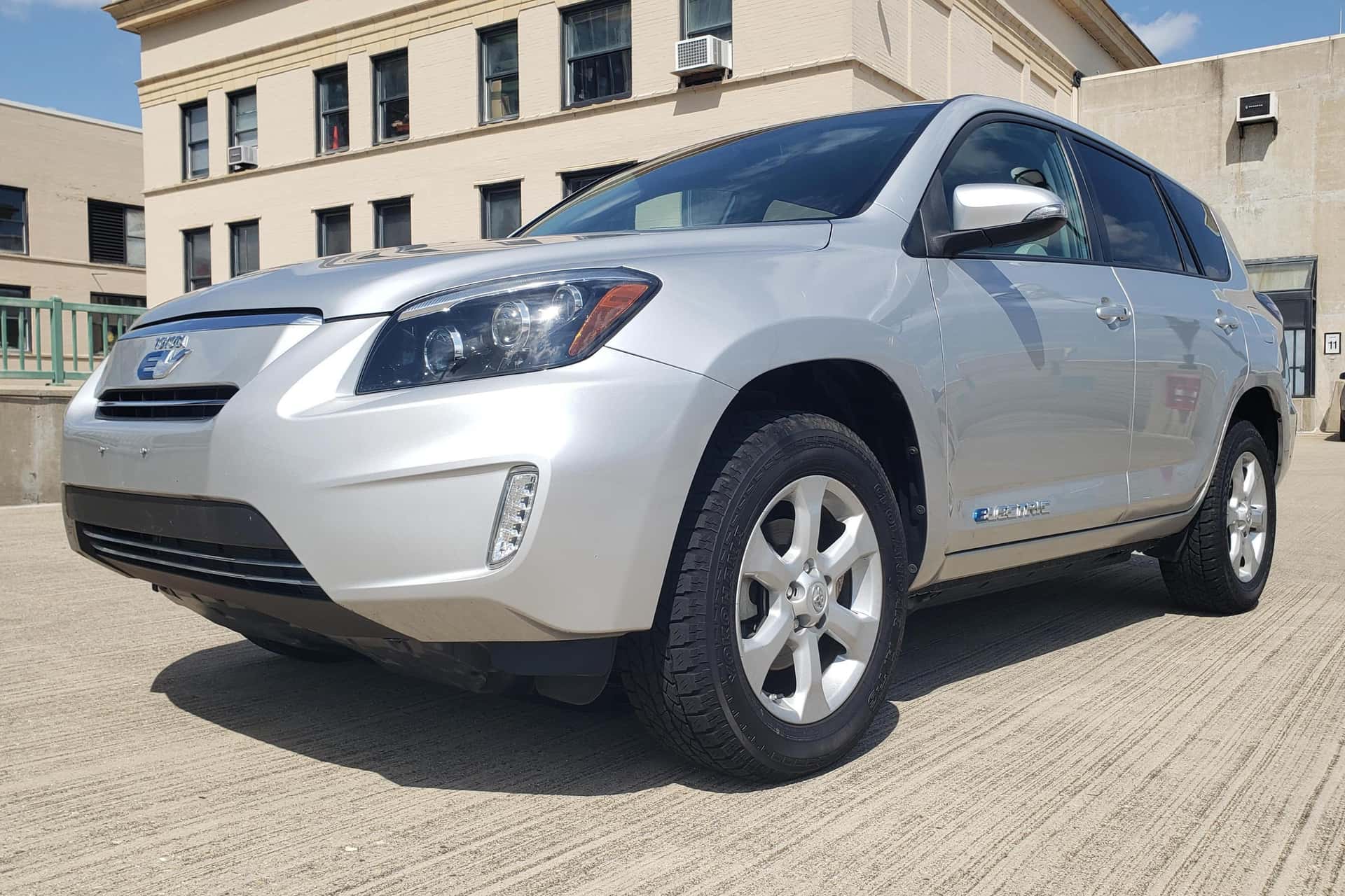 2013 Toyota RAV4 sold for $11,250