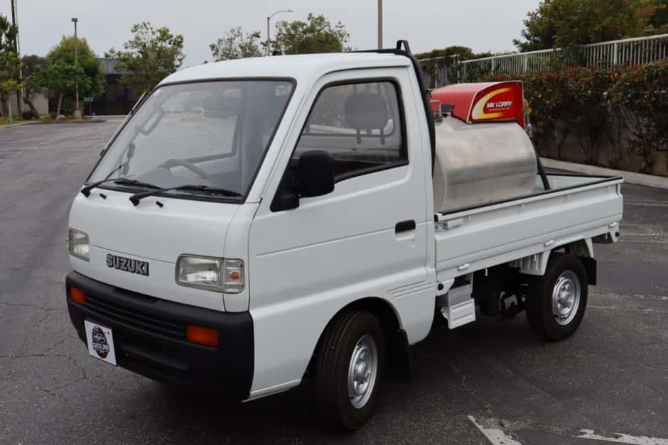 1994 Suzuki Carry sold for $7,600