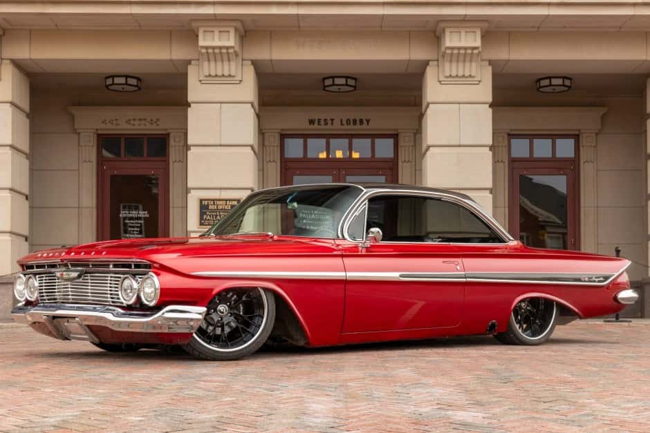 1961 Chevrolet Impala (1961-1964) sold for $85,500