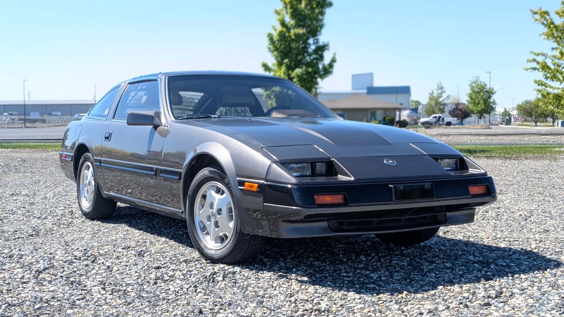 1984 Nissan 300ZX sold for $3,600