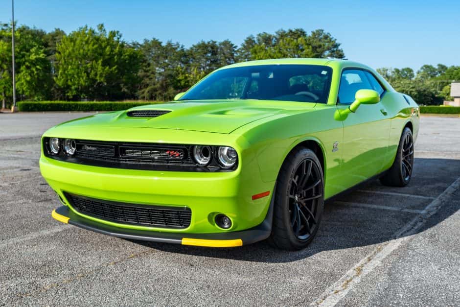 2019 Dodge Challenger (non-SRT, 2009-2023) sold for $37,500