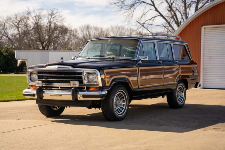 1989 Jeep SJ Grand Wagoneer sold for $49,000