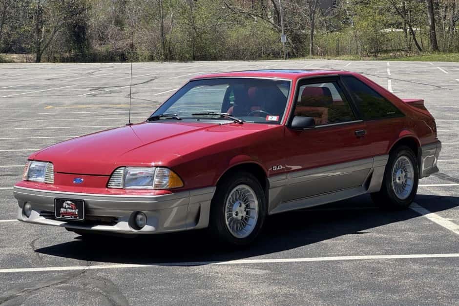 1989 Ford Fox-Body Mustang sold for $23,000