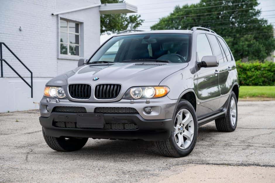 2004 BMW X5 sold for $18,027