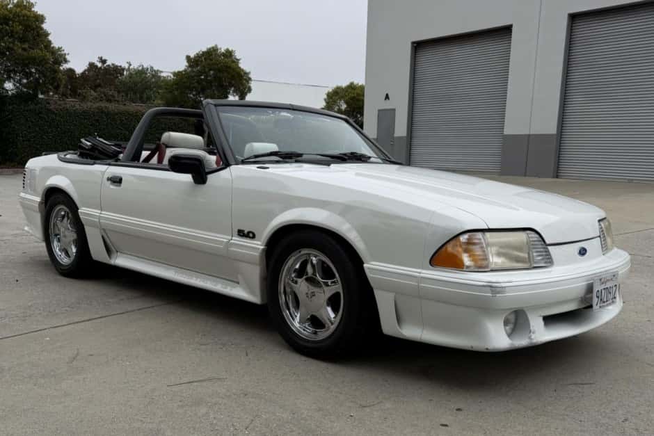1993 Ford Fox-Body Mustang sold for $9,000