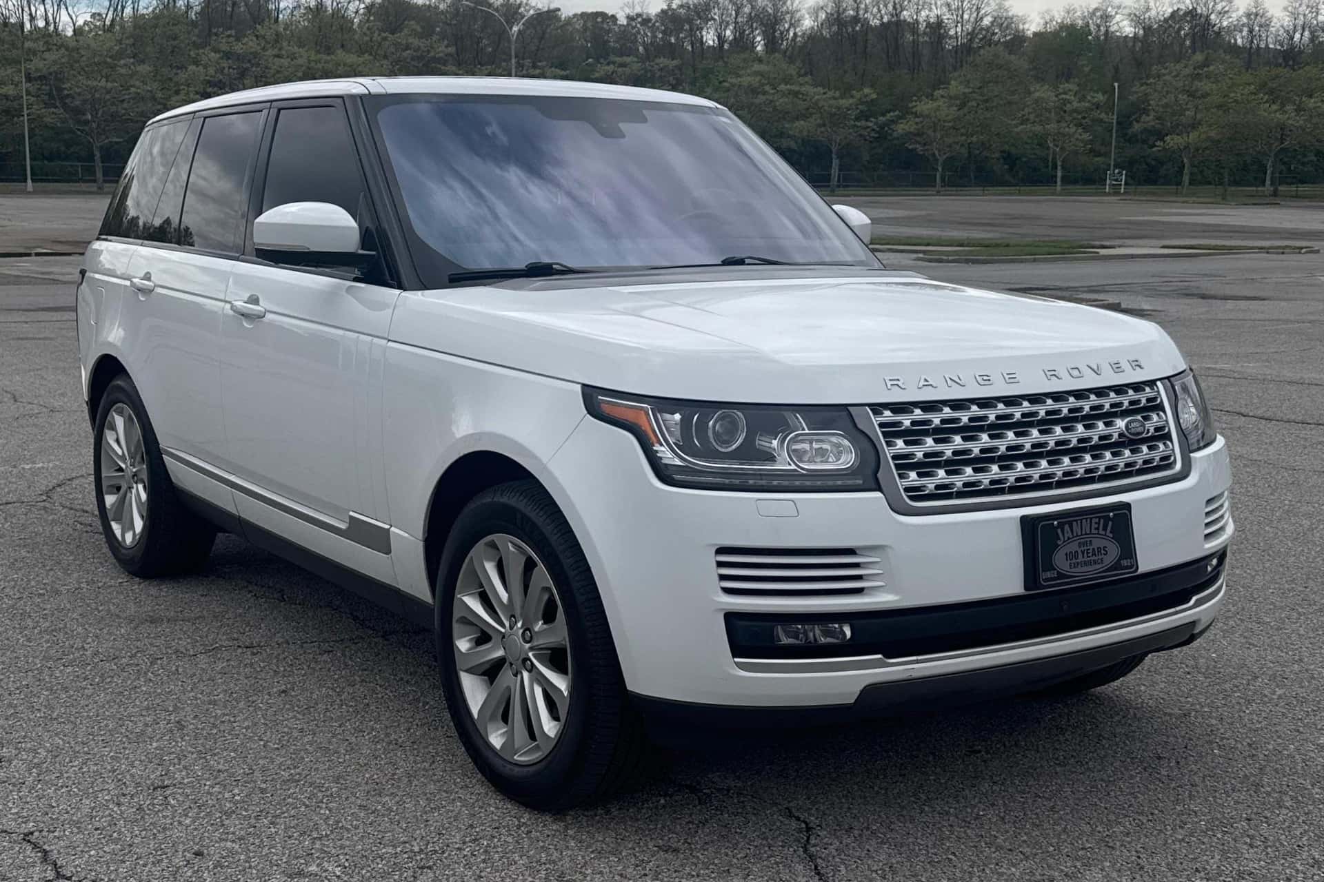 2016 Land Rover Range Rover sold for $14,200