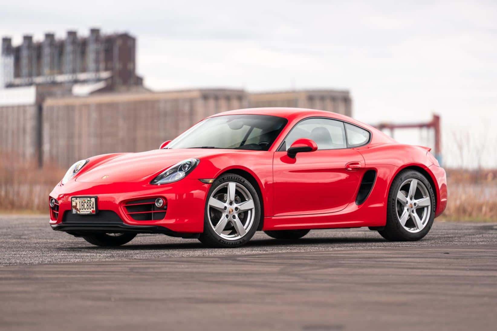 2014 Porsche 981 Cayman sold for $42,981