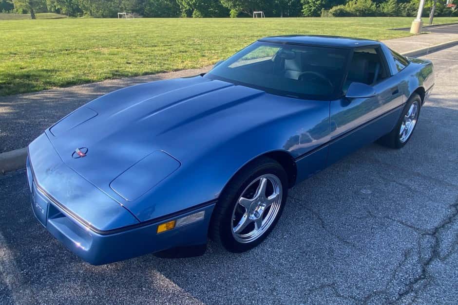 1985 Chevrolet Corvette C4 Coupe (1984-1991) sold for $14,750