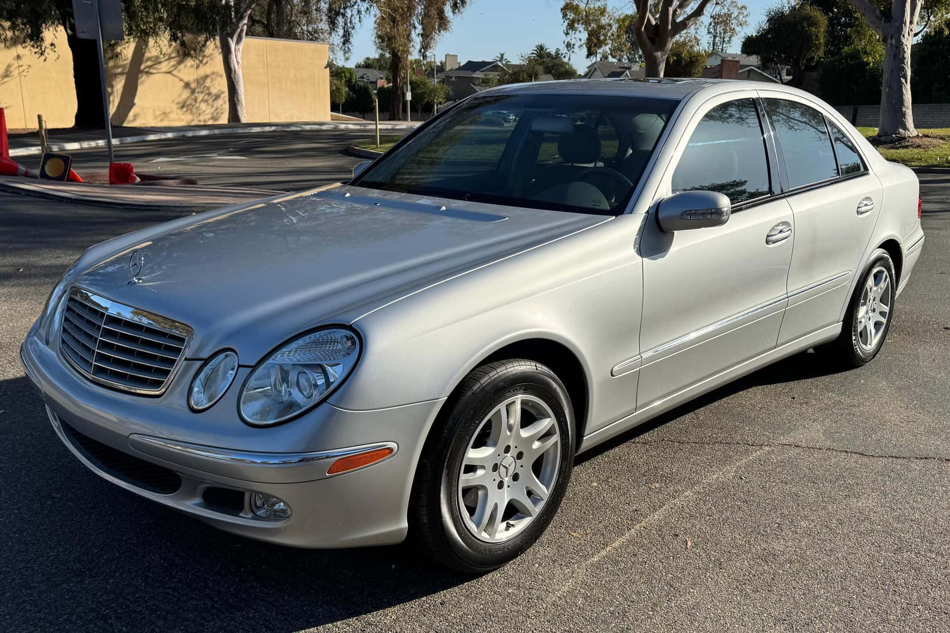 2003 Mercedes-Benz E-Class sold for $13,800