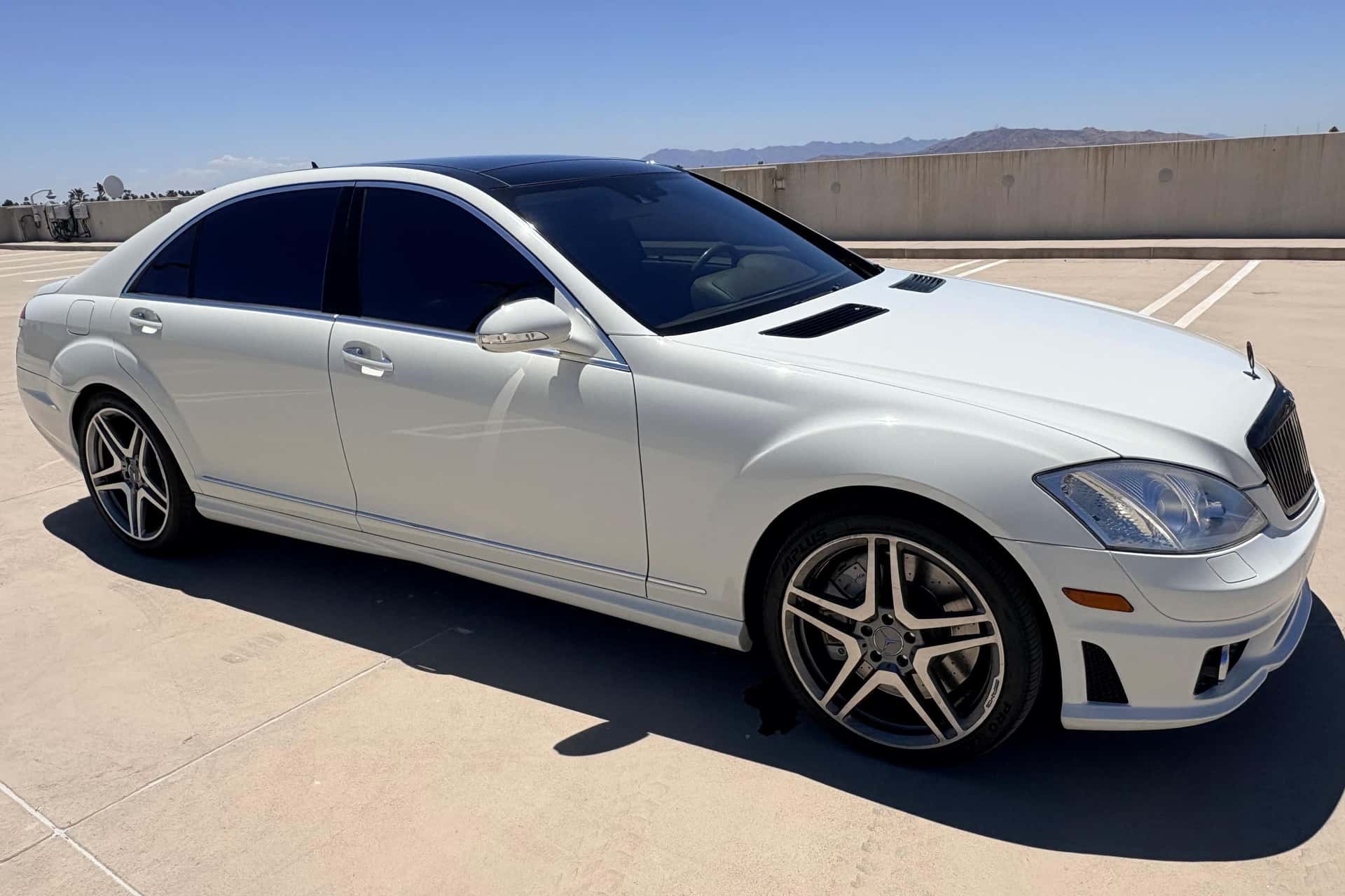 2008 Mercedes-Benz S-Class AMG sold for $9,500