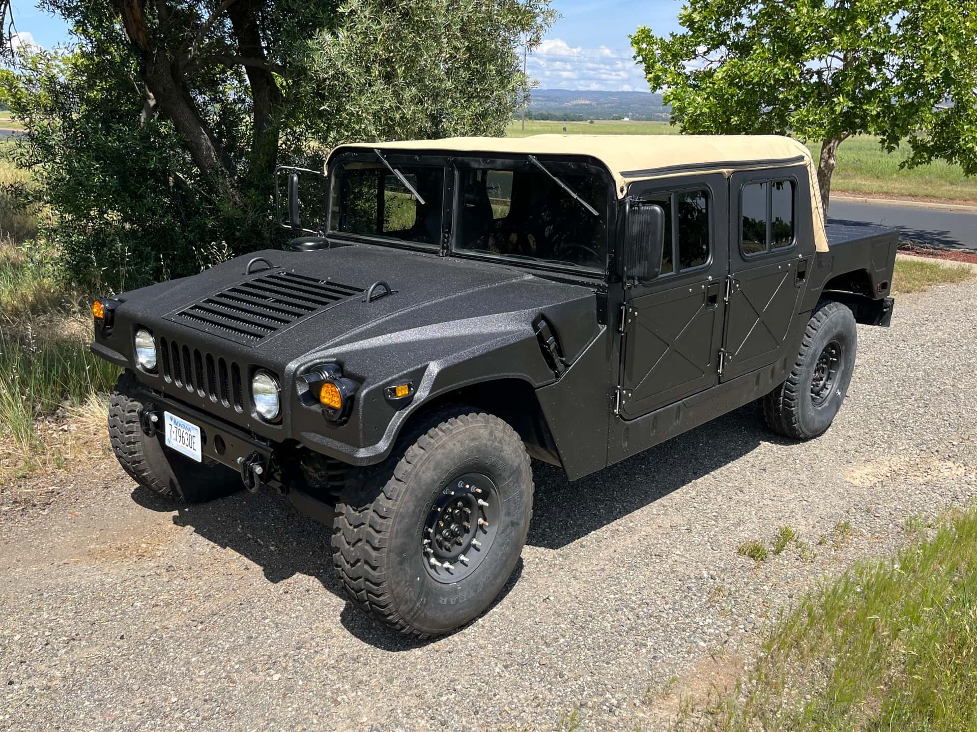 2007 AM General HMMWV sold for $20,000