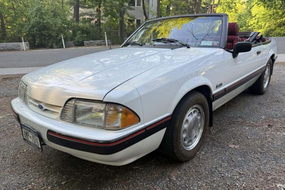 1989 Ford Fox-Body Mustang sold for $10,500