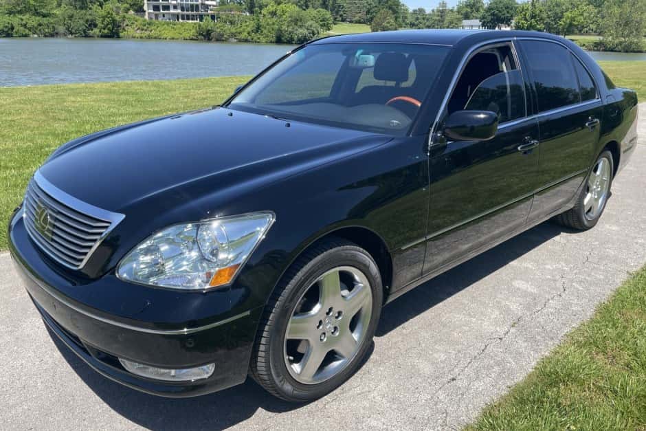 2006 Lexus XF30 LS430 sold for $39,280