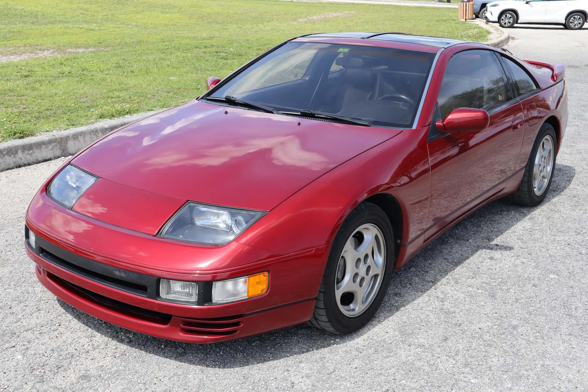 1990 Nissan 300ZX sold for $23,583