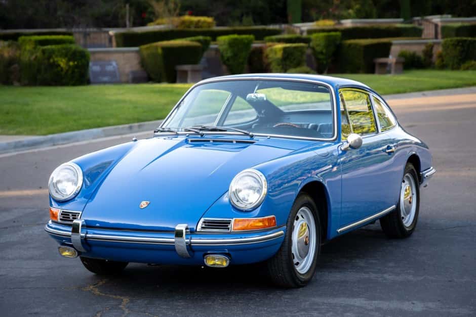 1966 Porsche 912 sold for $113,000