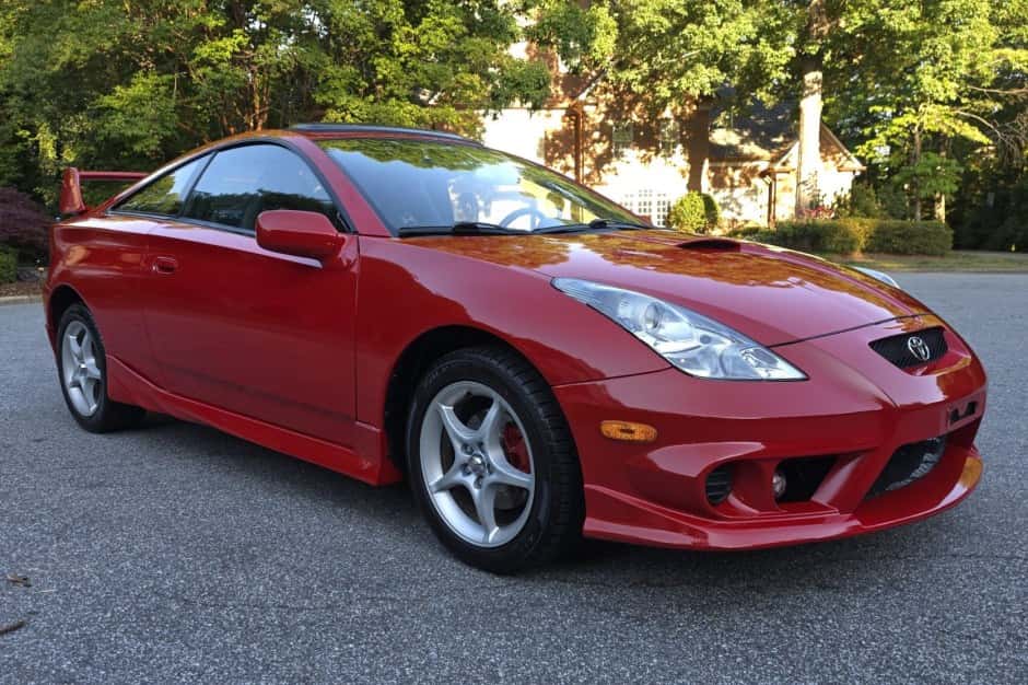 2001 Toyota Celica sold for $16,338