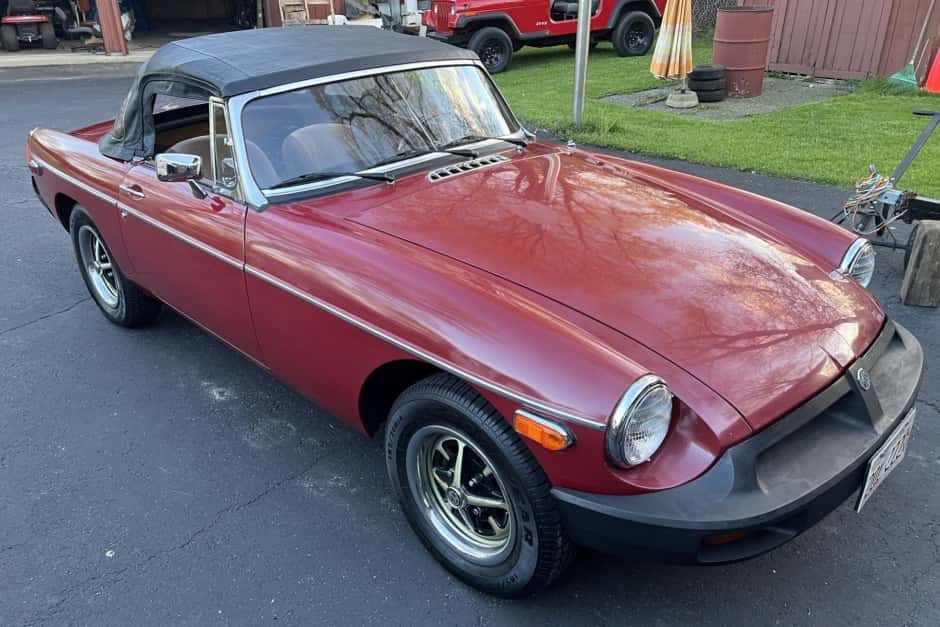 1980 MG MGB sold for $5,200