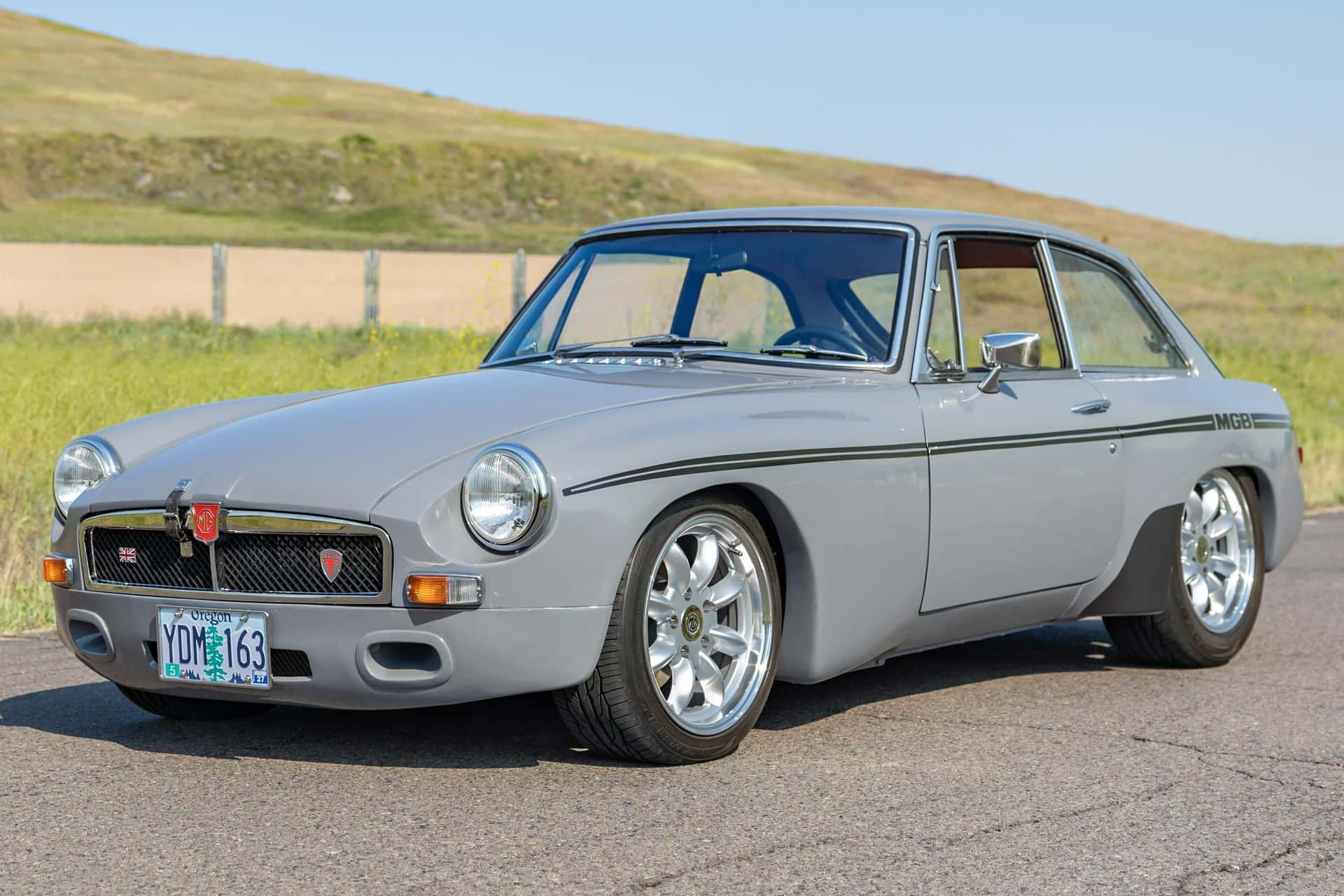 1967 MG MGB sold for $31,750