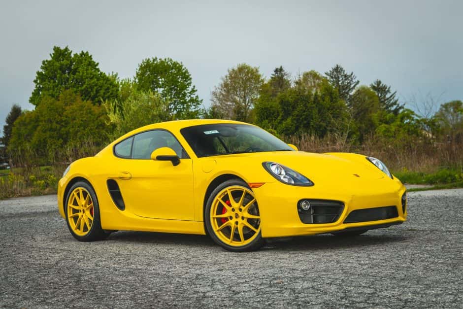 2014 Porsche 981 Cayman sold for $52,502