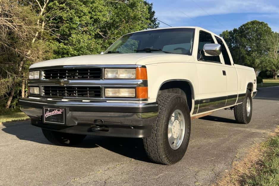 1994 Chevrolet C/K GMT400 (1988-2002) sold for $15,000