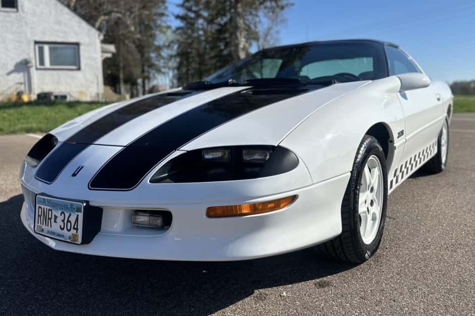1997 Chevrolet Camaro (4th Generation – 1993-2002) sold for $8,777