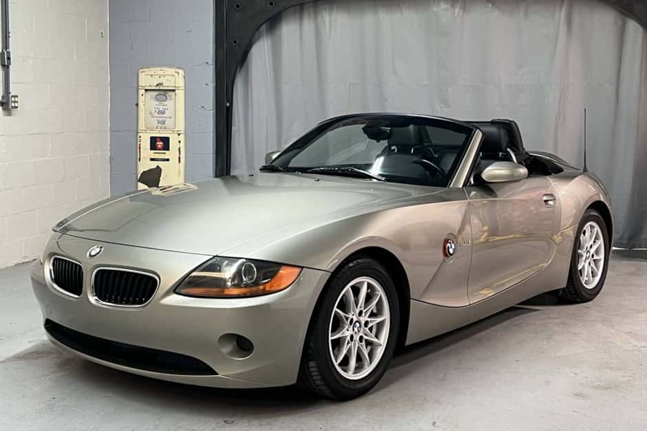 2004 BMW Z4 Roadster E85 sold for $10,300