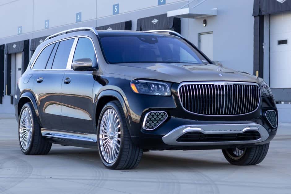2024 Mercedes-Benz GL & GLS-Class sold for $139,000