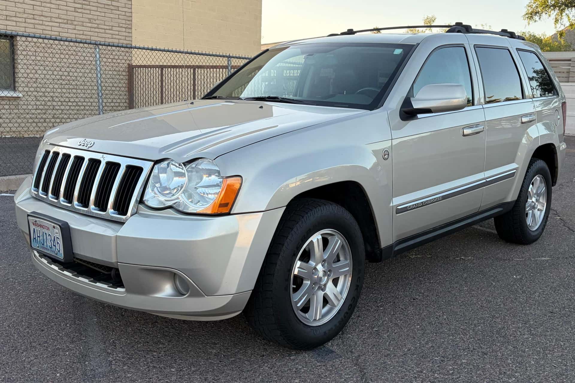 2008 Jeep Grand Cherokee sold for $6,600