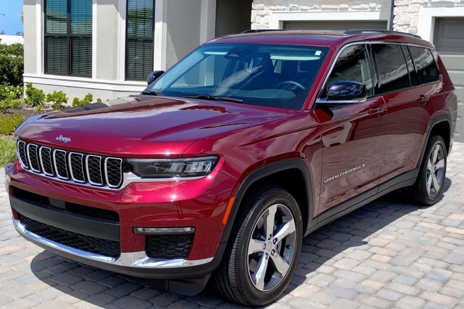 2021 Jeep WL Grand Cherokee sold for $31,250