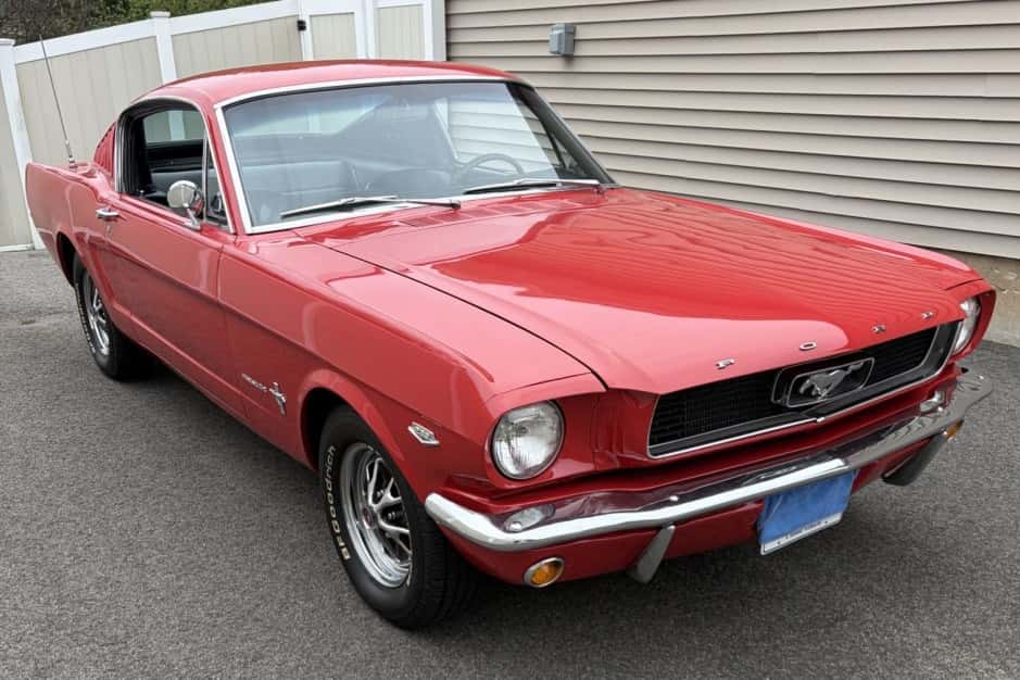 1966 Ford Mustang 1964.5-1966 sold for $35,500