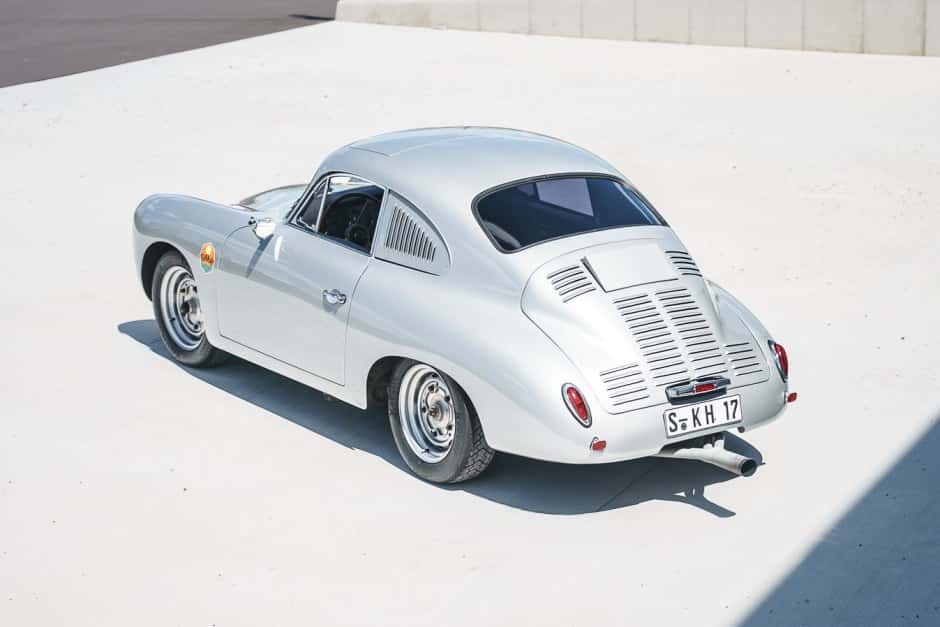 1960 Porsche 356B sold for $100,000