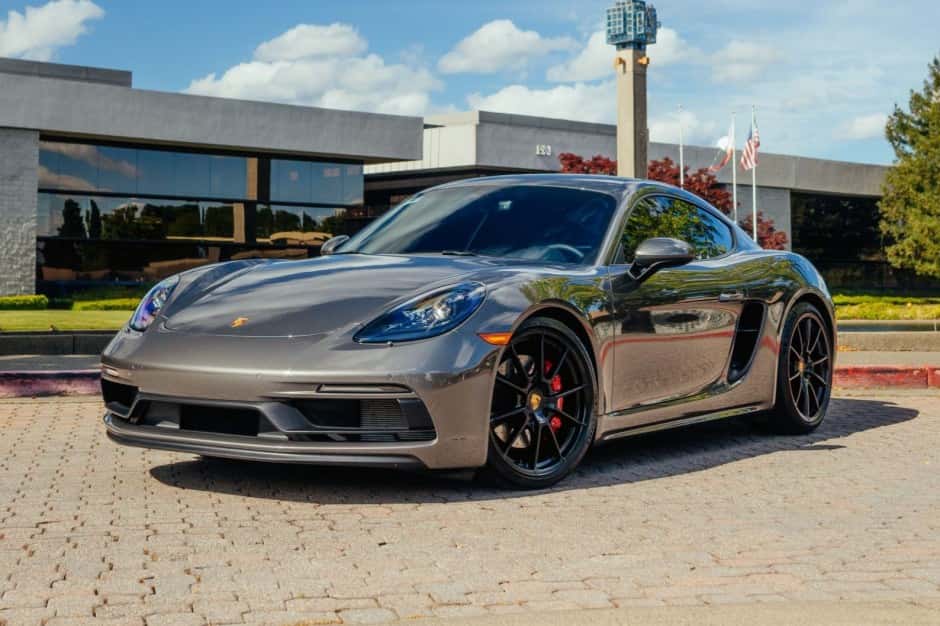 2023 Porsche 982 718 Cayman sold for $106,000