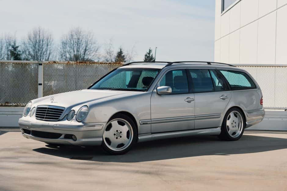 2001 Mercedes-Benz W210 E-Class sold for $31,000