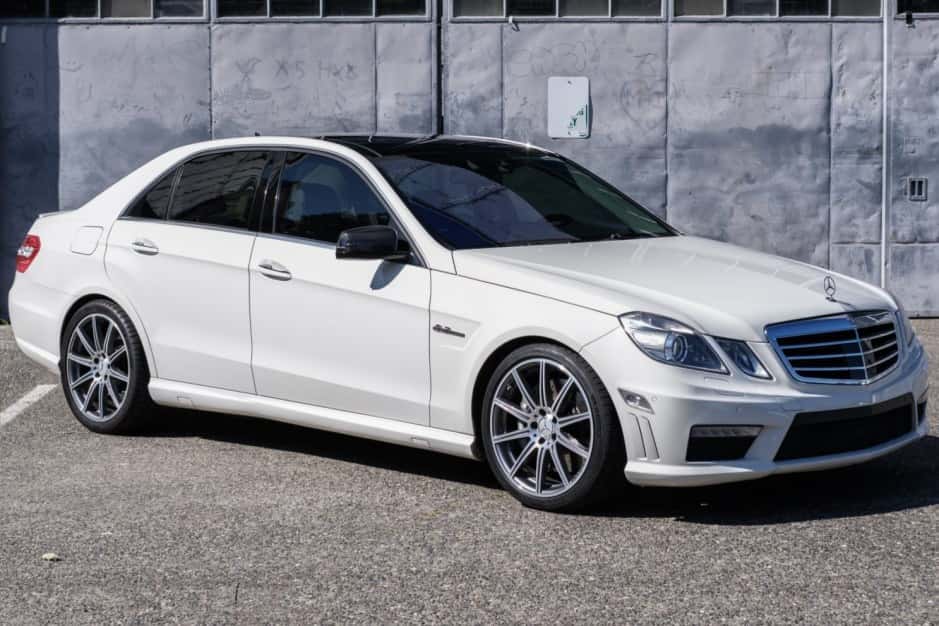 2010 Mercedes-Benz W212 E-Class AMG sold for $24,250