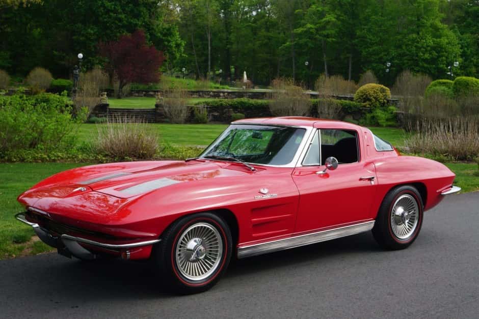 1963 Chevrolet Corvette C2 (1963) sold for $195,000