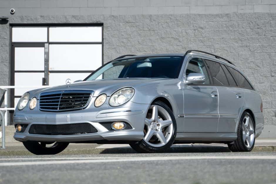 2008 Mercedes-Benz W211 E-Class sold for $13,888