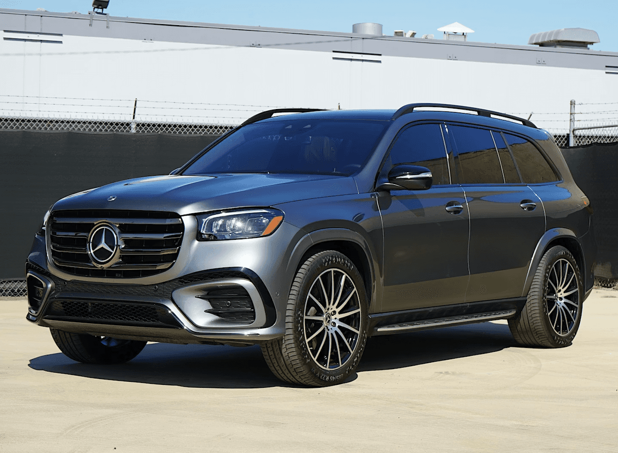 2025 Mercedes-Benz GLS450 sold for $59,500