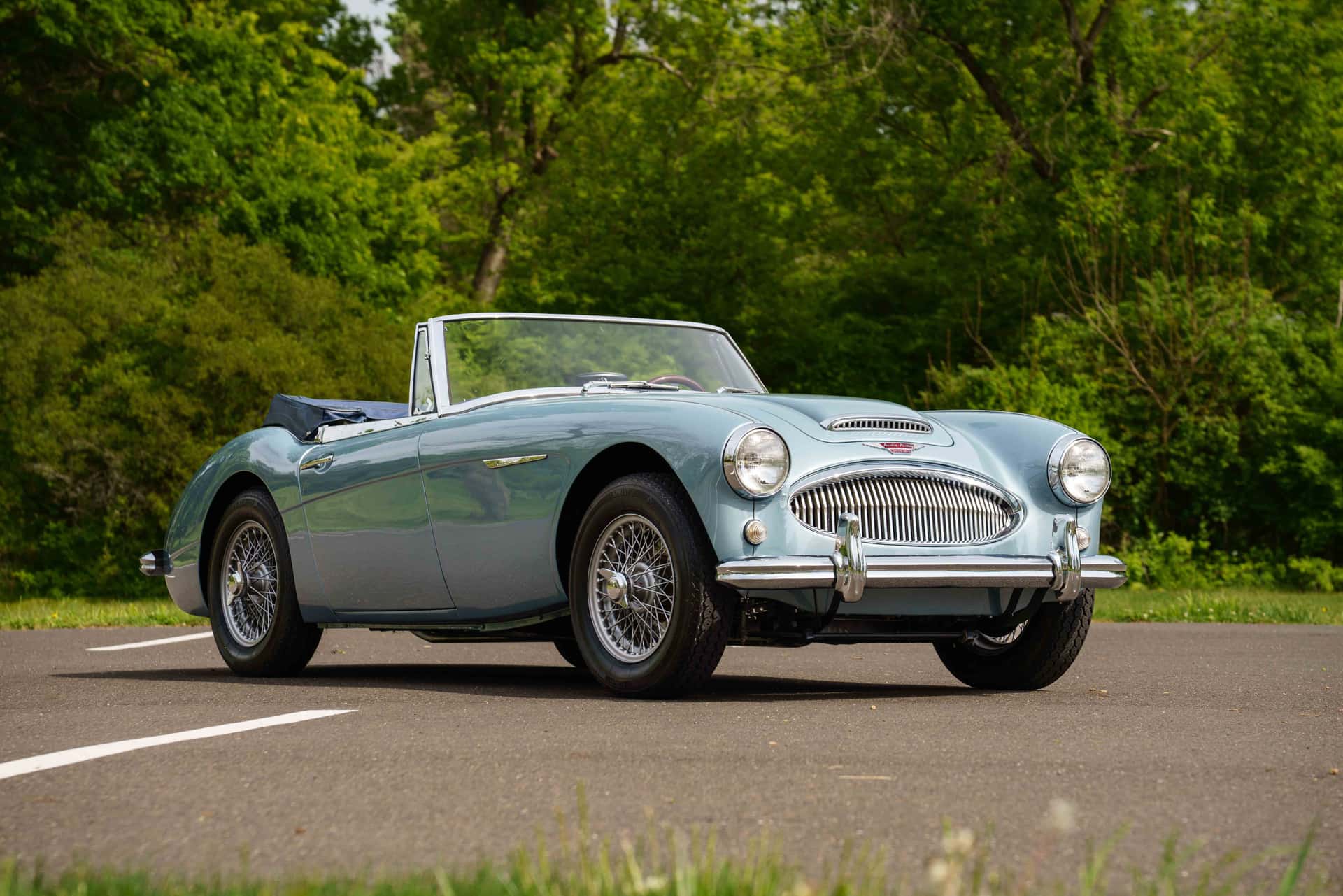 1964 Austin-Healey 3000 sold for $35,500